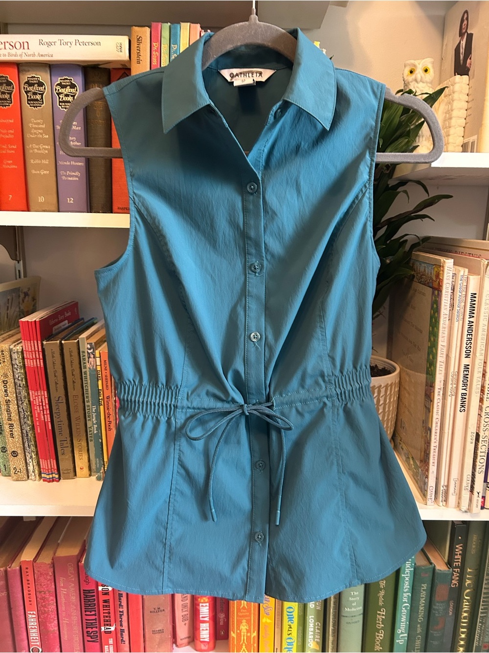 Athleta Teal Sleeveless Button-Down Drawstring Waist Top
